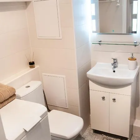 Klimatycznie - Przytulny, 4-osobowy, Jelenia Góra, Cieplice Apartament